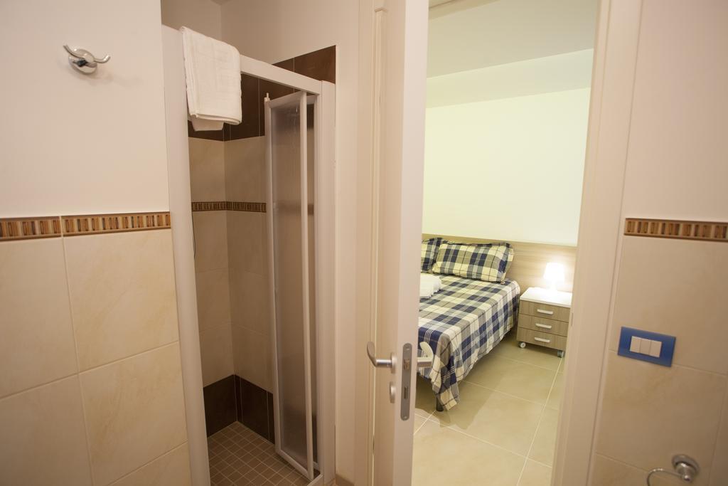 Ferienwohnung Delposto Marina Di Ragusa Prl Zimmer foto