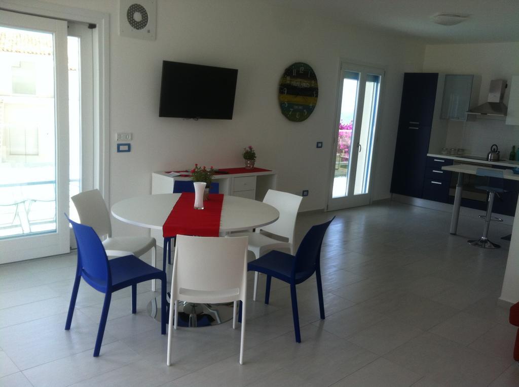 Ferienwohnung Delposto Marina Di Ragusa Prl Exterior foto